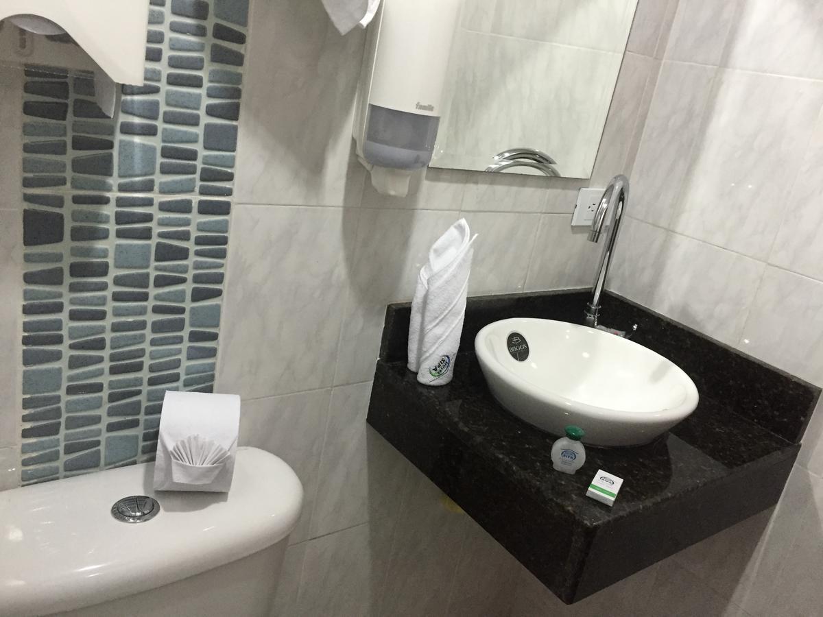 Hotel Sipa Ντουιτάμα Εξωτερικό φωτογραφία