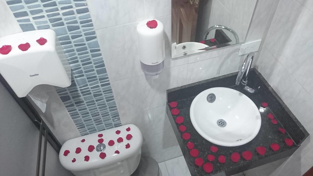 Hotel Sipa Ντουιτάμα Εξωτερικό φωτογραφία